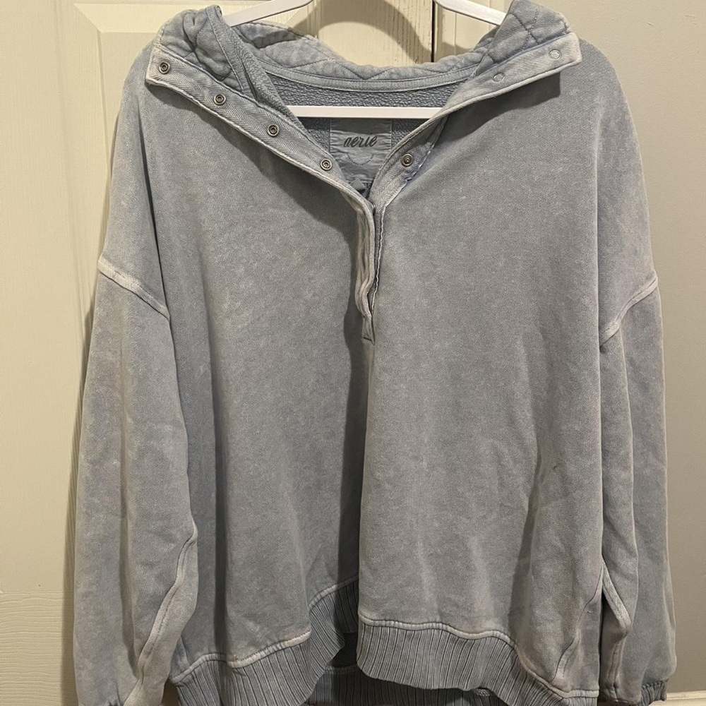 Aerie Heather Gray Hooded Long Sleeve Top